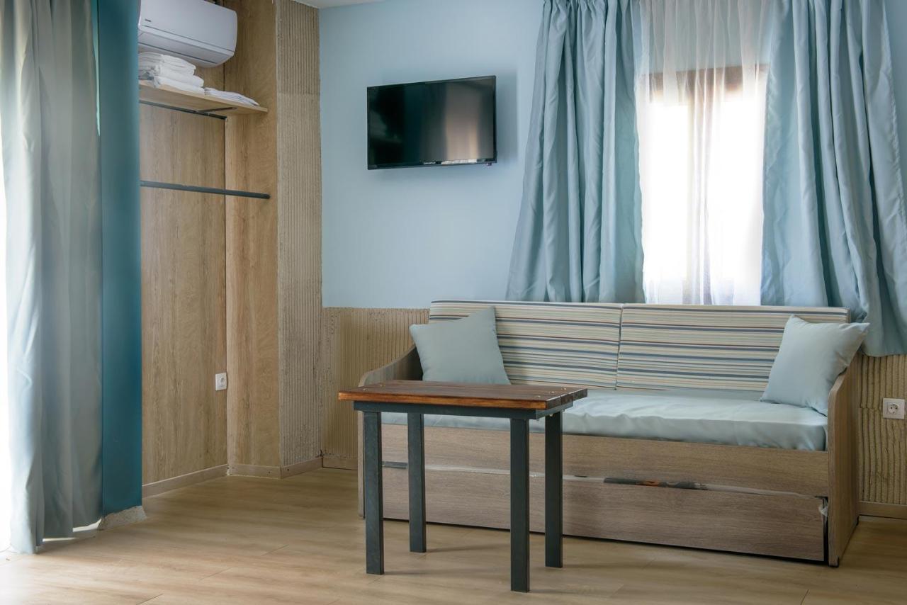 3D Iliadis Suites 이에리소스 외부 사진